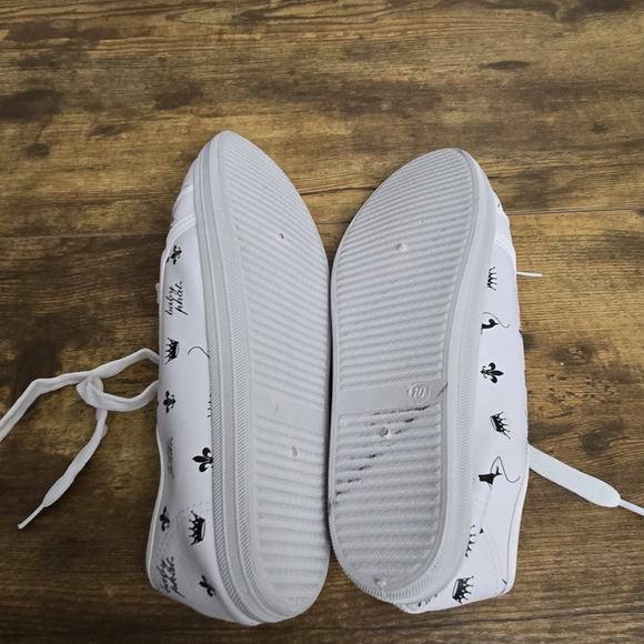 Baby Phat White and Black Patterned Sneakers Womens Size 10 - Picture 7 of 8